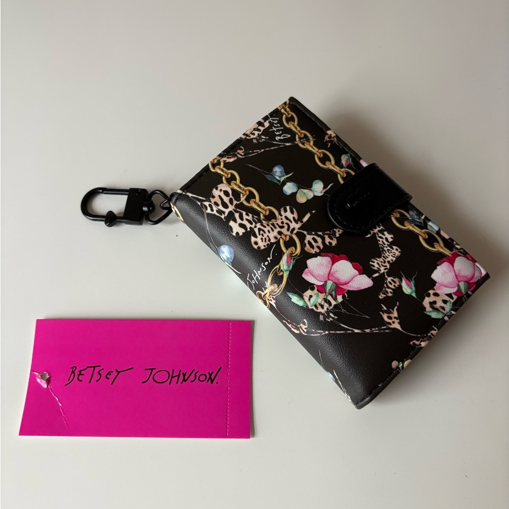 Betsy Johnson Chain Rose Leopard Prints Tab Card Case Wallet Keychain New